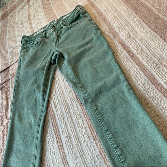 Wild Blue Forrest Green Straight Crop Jeans (0) - Picture 3 of 11
